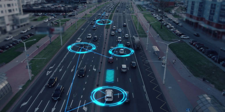 L’ERA DEI ROBOTAXI: VANTAGGI E RISCHI DEL TRASPORTO PUBBLICO